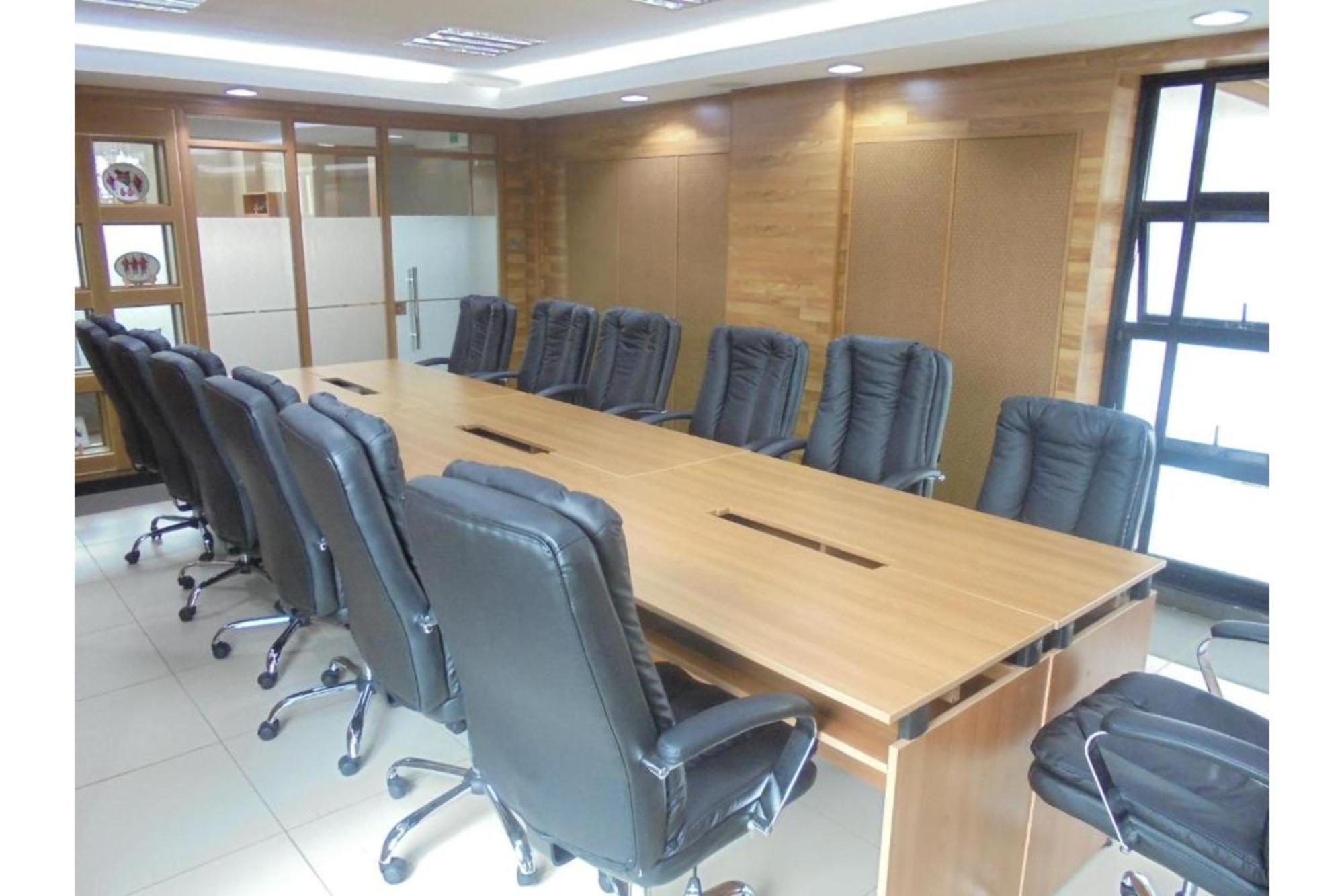 We Hotel & Suites Nairobi Ngoại thất bức ảnh