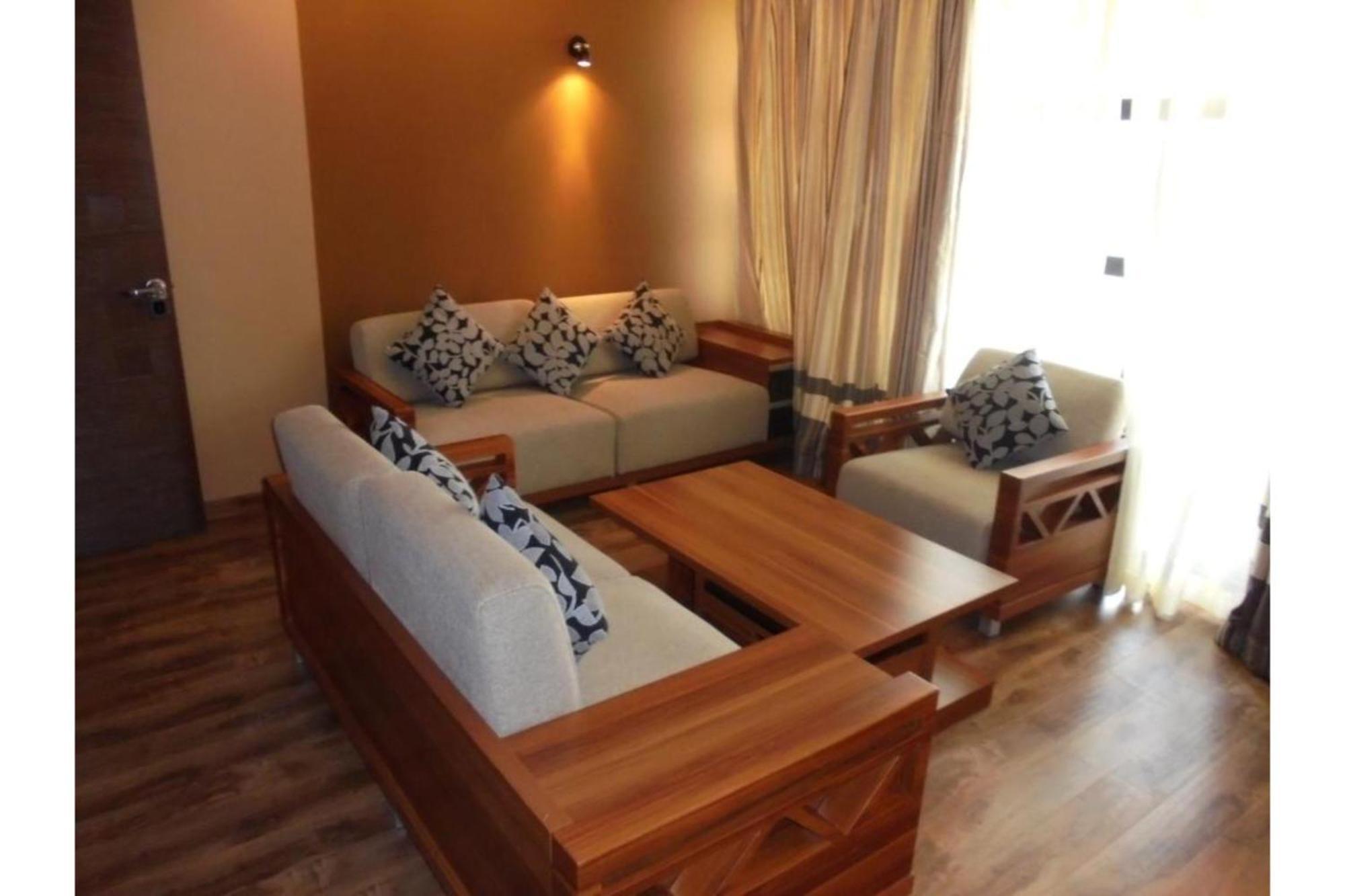 We Hotel & Suites Nairobi Ngoại thất bức ảnh