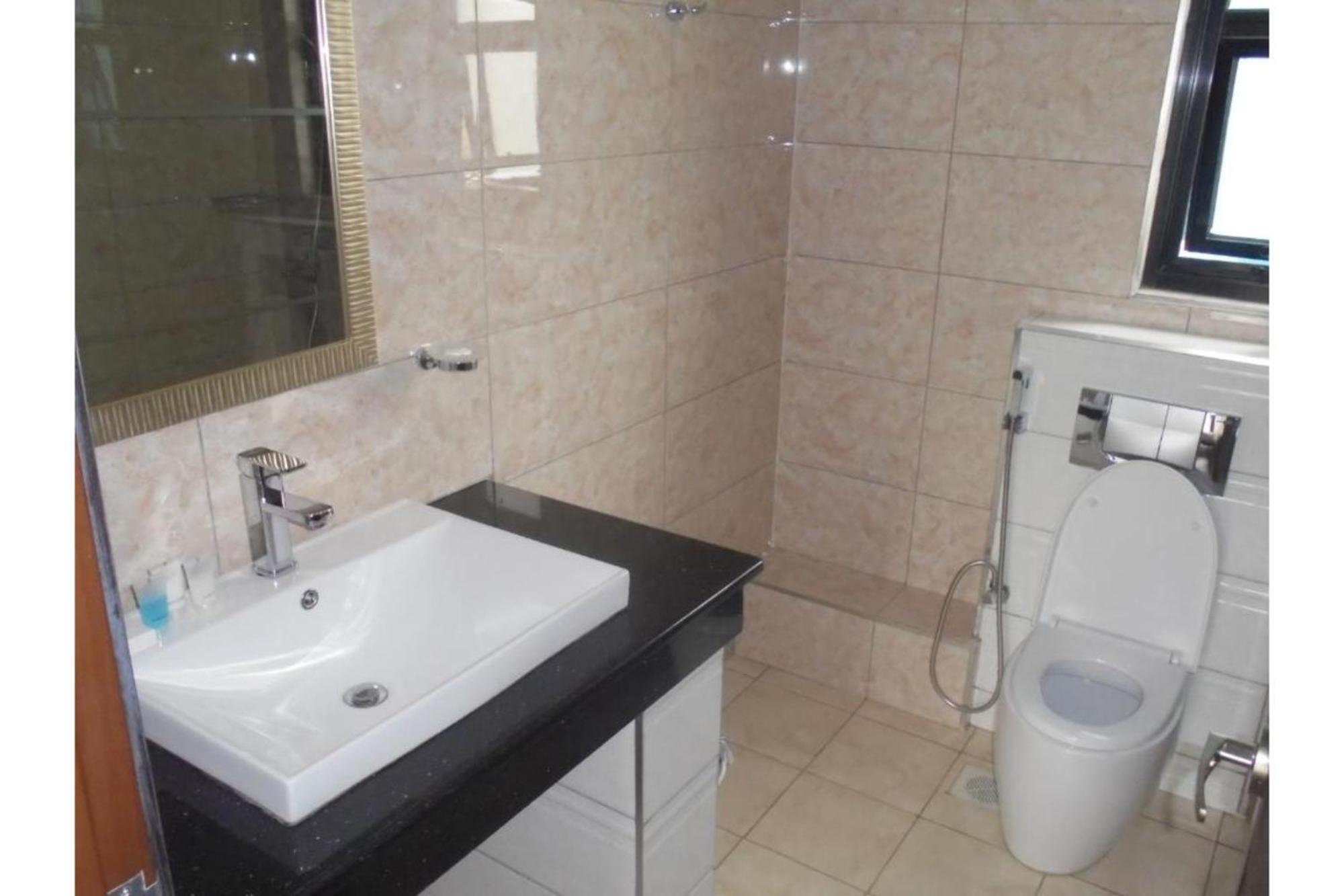 We Hotel & Suites Nairobi Ngoại thất bức ảnh